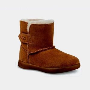 UGG Kids' Keelan Fashion Boot-Size 4/5-Chesnutt Brown~ EXCELLENT CONDITION!